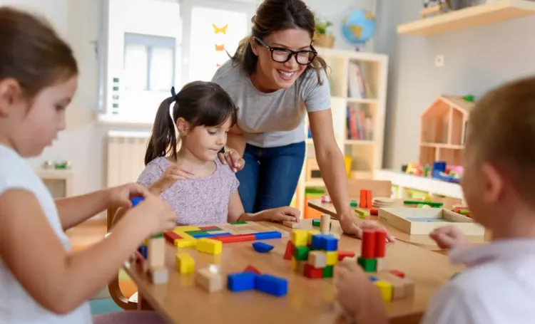 EARLY YEARS TEACHER